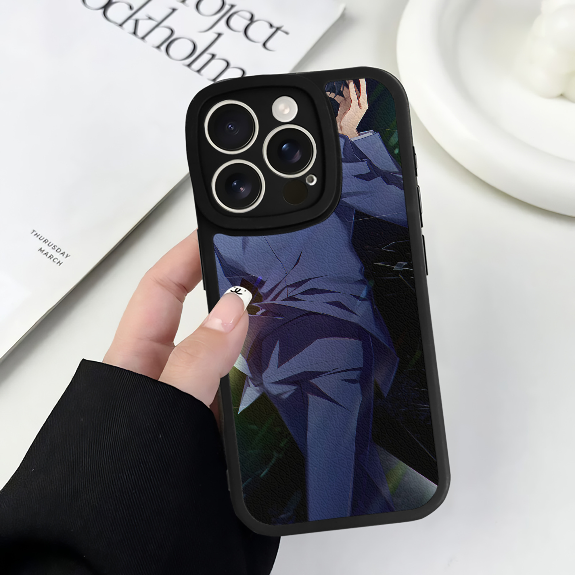 （画像用） 名探偵コナン Detective Conan 【iPhone 16シリーズ対応】シリコンスマホケース（レザー調） 材質：シリコン
